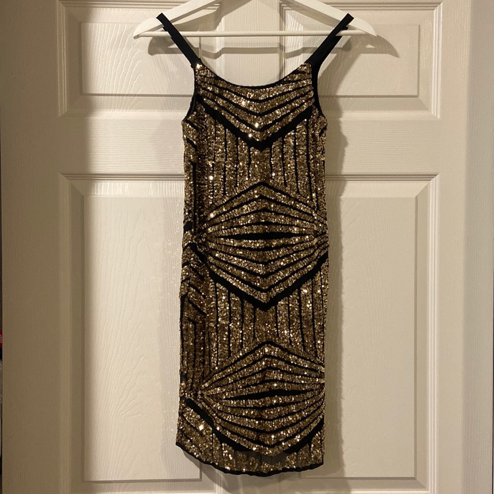 Beautiful gold and black dress